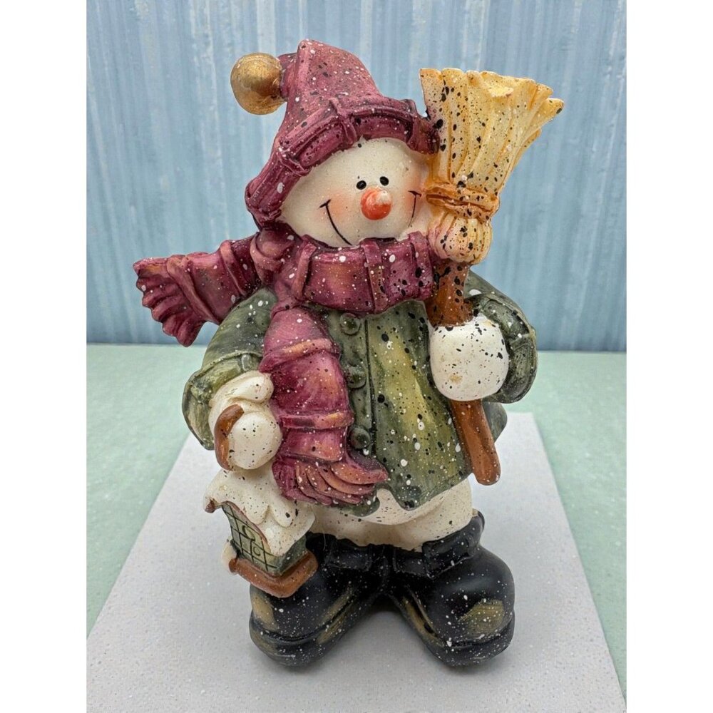 Frosty The Sweeper Snowman Christmas Figurine Country Rustic Holiday Decor